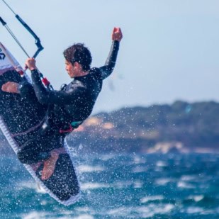 Kitesurfen Sprung Mèze