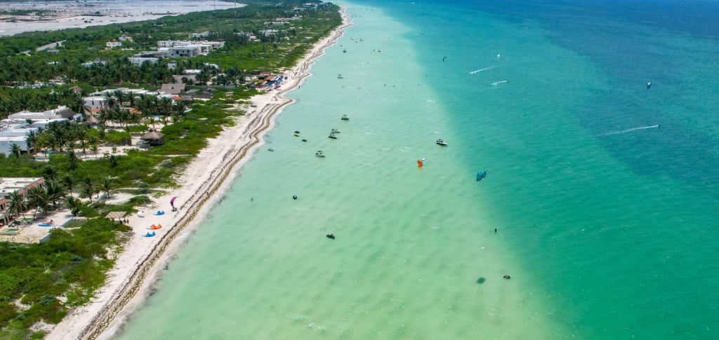 Kitesurfing spot in Yucatan, Mexico